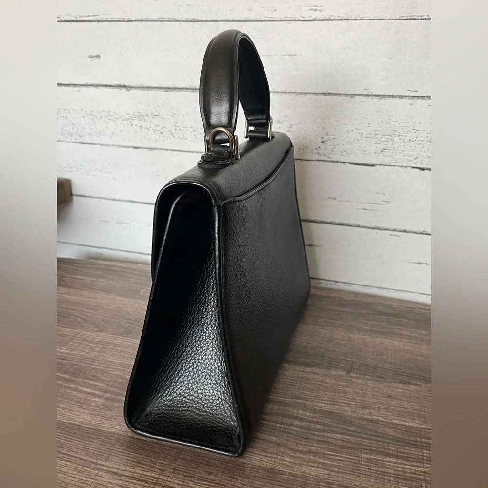 Burberry Vintage Classic Black Leather Top-Handle Satchel Bag - Picture 7 of 15